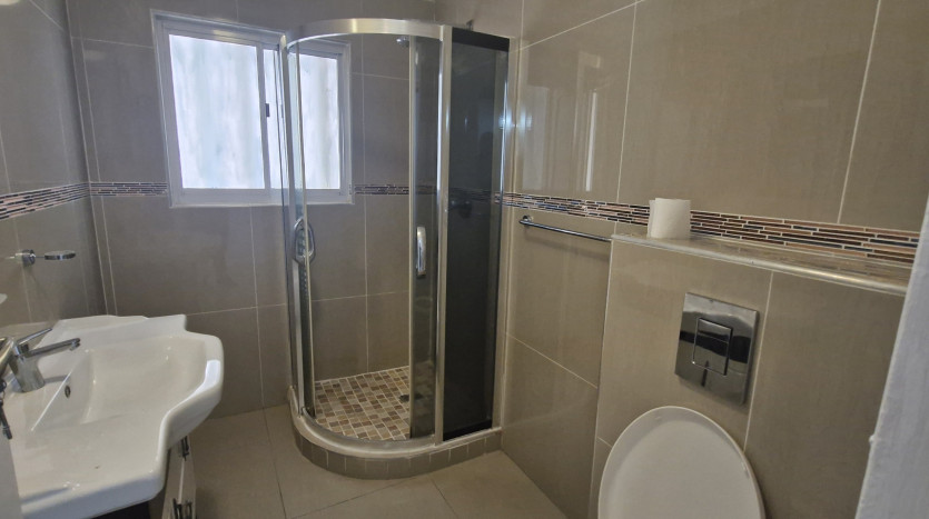 PORTFOLIO DISPOSAL: La Mercy Beach Apartment in Walking Distance to the Indian Ocean Property Images