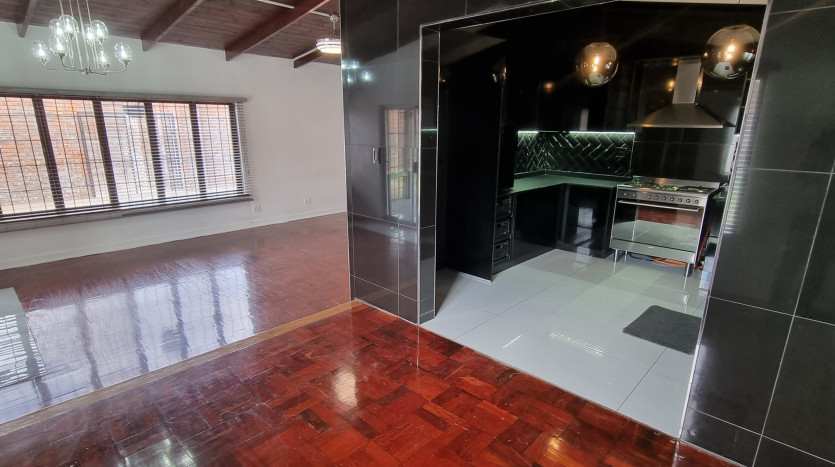 Exceptional Value Awaiting You – Re-Development Property On Auction Property Images