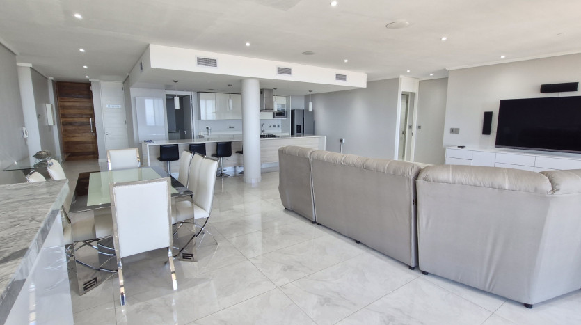Luxury Penthouse with Indian Ocean Views Property Images