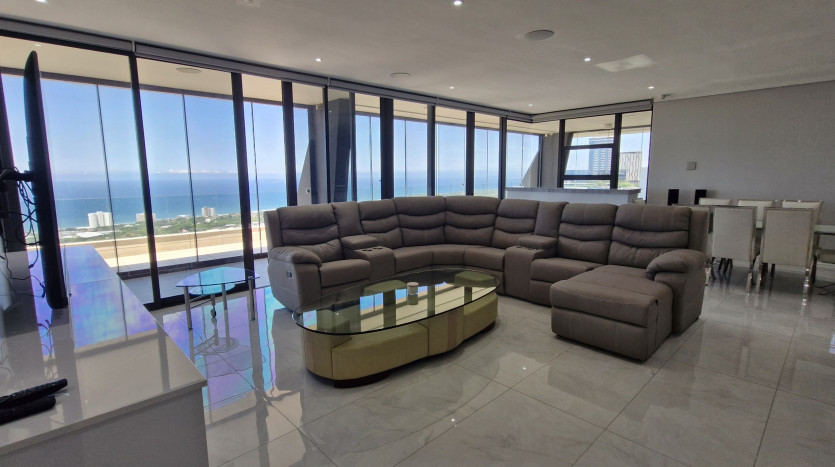 Luxury Penthouse with Indian Ocean Views Property Images