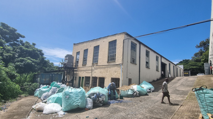 Industrial Property In Umkomaas Property Images