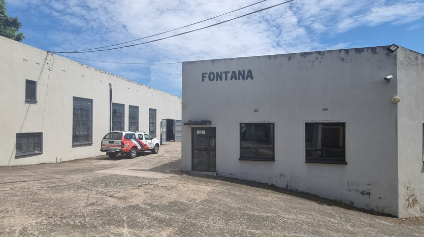 Industrial Property In Umkomaas Property Images
