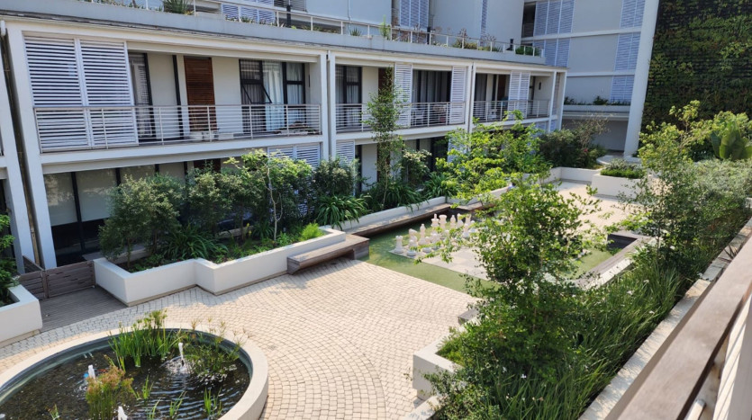 Upmarket Retirement Unit In Sibaya Precinct Property Images