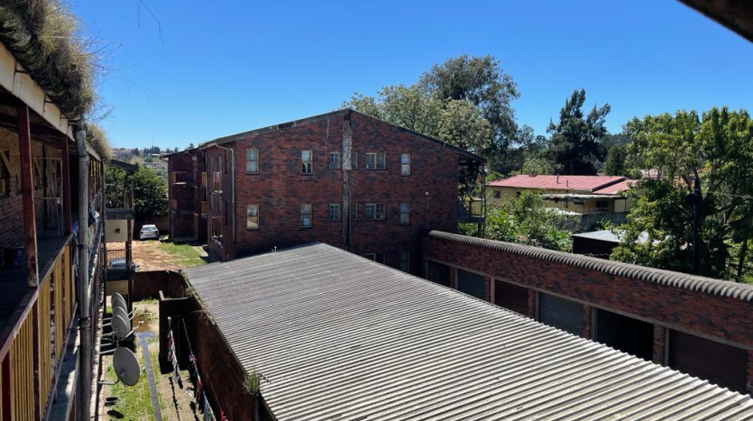 Accommodation Blocks with 24 Flats and Garages, Umtata, Eastern Cape Property Images