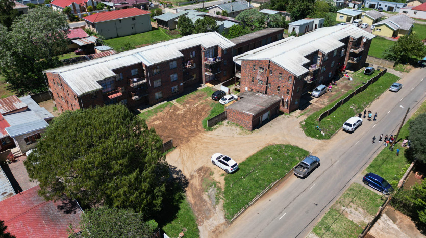 Accommodation Blocks with 24 Flats and Garages, Umtata, Eastern Cape Property Images
