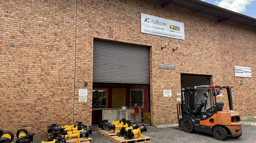 Tenanted Industrial Unit Inside Secure Complex Property Images
