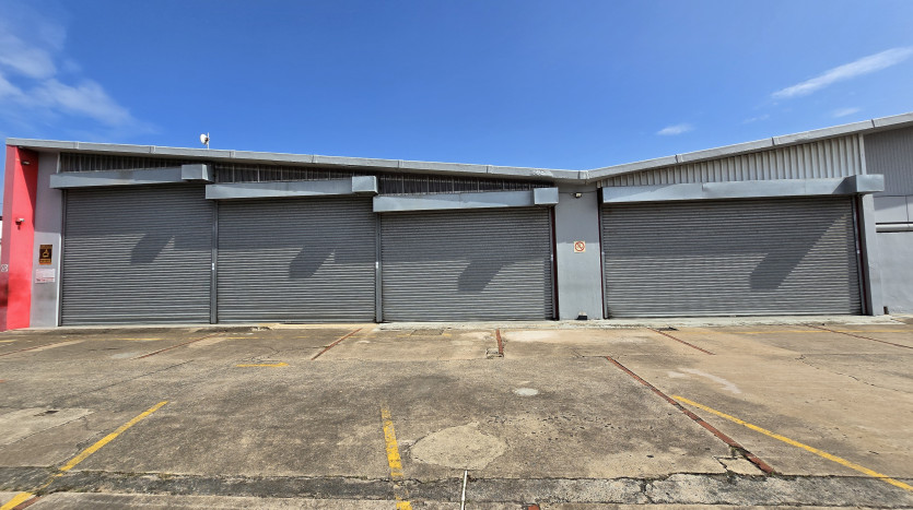 Versatile Industrial Property on Umbilo Road Property Images