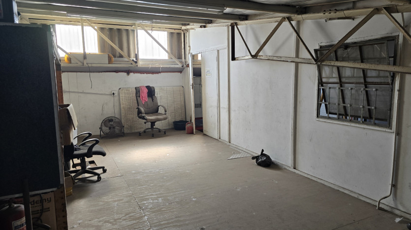 Versatile Industrial Property on Umbilo Road Property Images