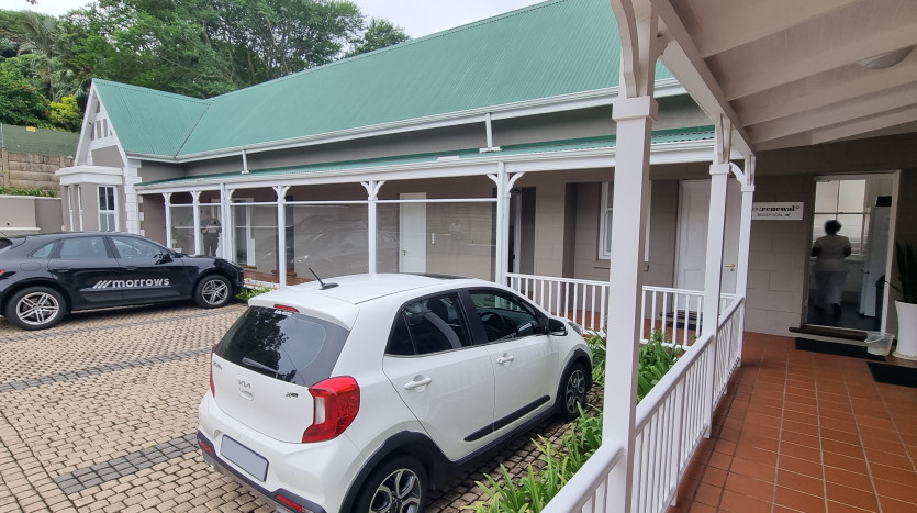Prime Commercial Gem in the Heart of Florida Road Property Images