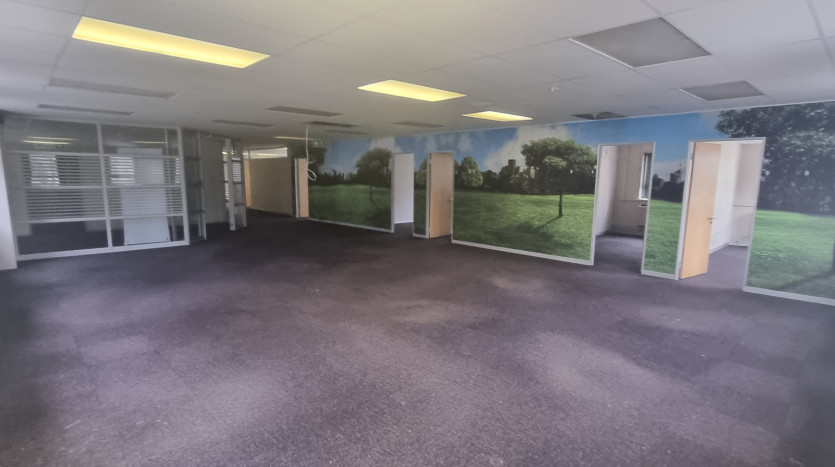 Iconic Commercial Properties on Florida Road Property Images