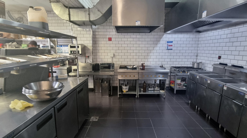 Iconic Commercial Properties on Florida Road Property Images