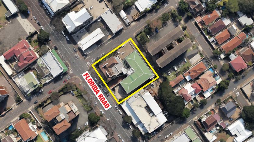 Iconic Commercial Properties on Florida Road Property Images