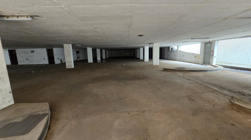 Iconic Commercial Properties on Florida Road Property Images