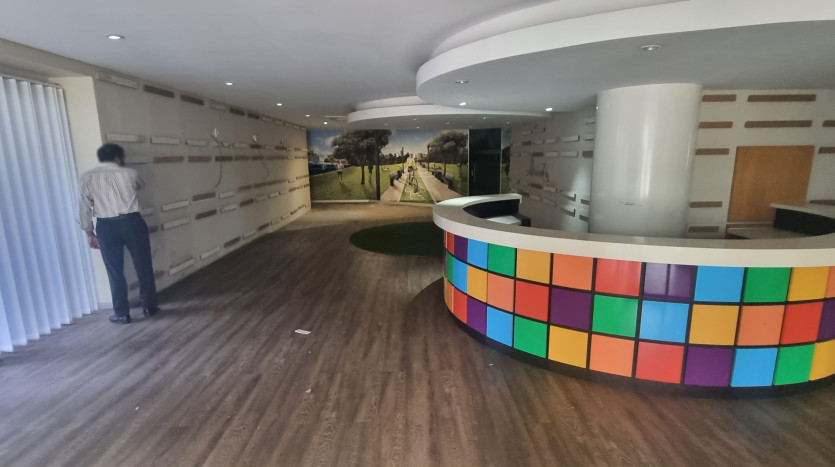 Iconic Commercial Properties on Florida Road Property Images