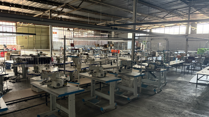 Well Positioned Manufacturing & Distribution Facility Property Images