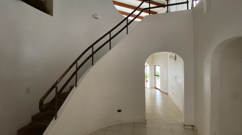 Investment Opportunity: Add Value with a Stunning Revamp Property Images