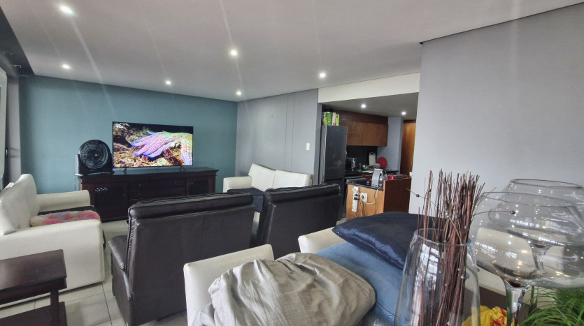 180° Ocean & Harbour Views in Point Waterfront Property Images