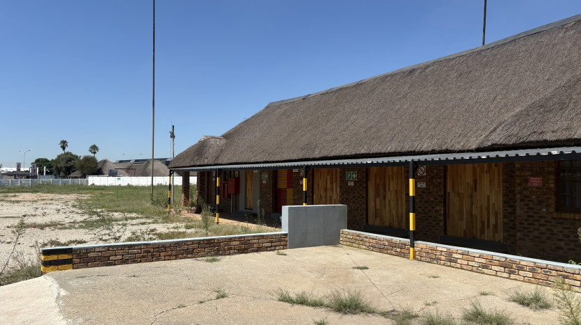 Well Positioned Yard and Workshop Near OR Tambo International Property Images