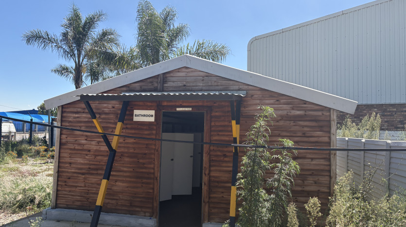 Well Positioned Yard and Workshop Near OR Tambo International Property Images