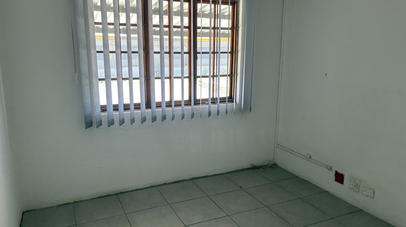 Well Positioned Yard and Workshop Near OR Tambo International Property Images