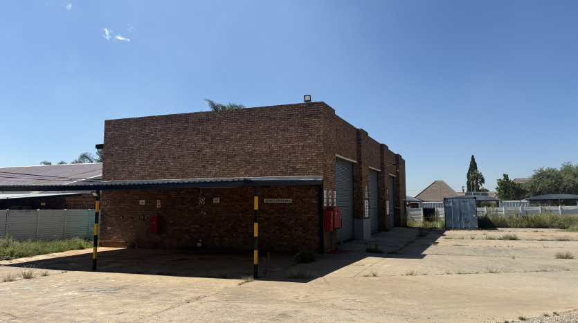 Well Positioned Yard and Workshop Near OR Tambo International Property Images