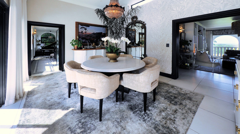 Opulent Home Overlooking Beachwood Country Club & Indian Ocean Property Images