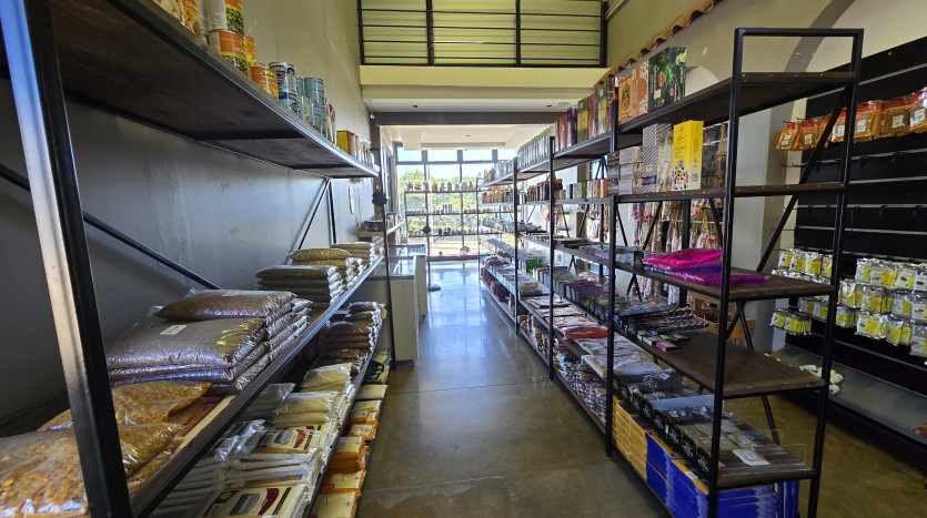 Prominent Retail Spot in Umhlanga Property Images