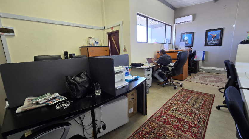 Prominent Retail Spot in Umhlanga Property Images