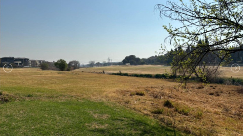 INSOLVENT ESTATE: 6 Bedroom Luxury Home in Blue Valley Golf Estate, Centurion Property Images