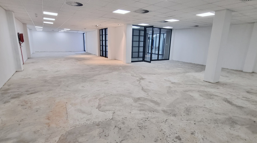 Investment Property With Blue Chip Tenant Opposite Davenport Square Shopping Centre Property Images