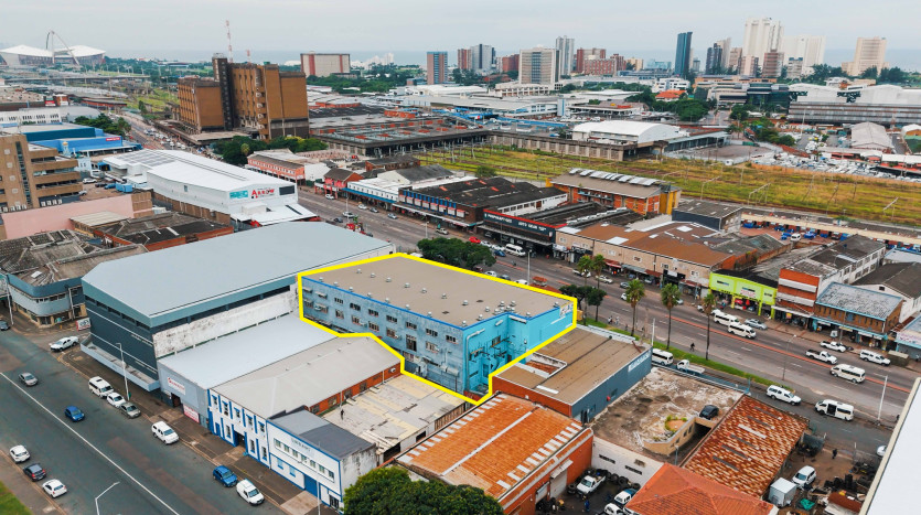 Accommodation Block With Retail & Warehousing In Durban CBD Property Images