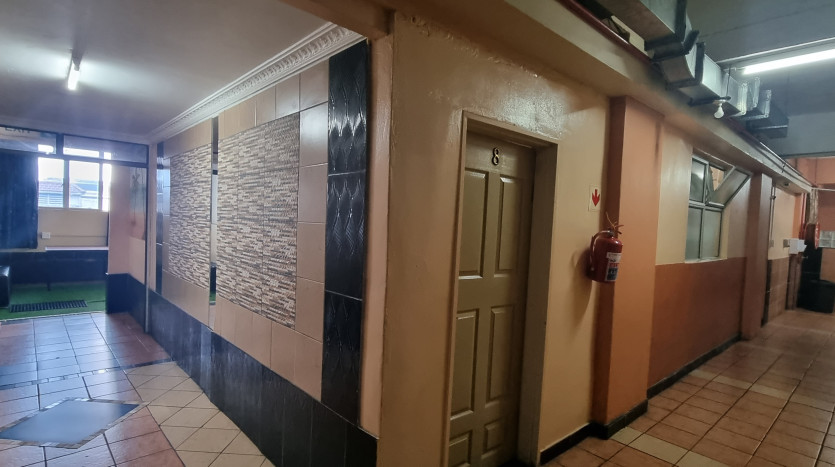 Accommodation Block With Retail & Warehousing In Durban CBD Property Images