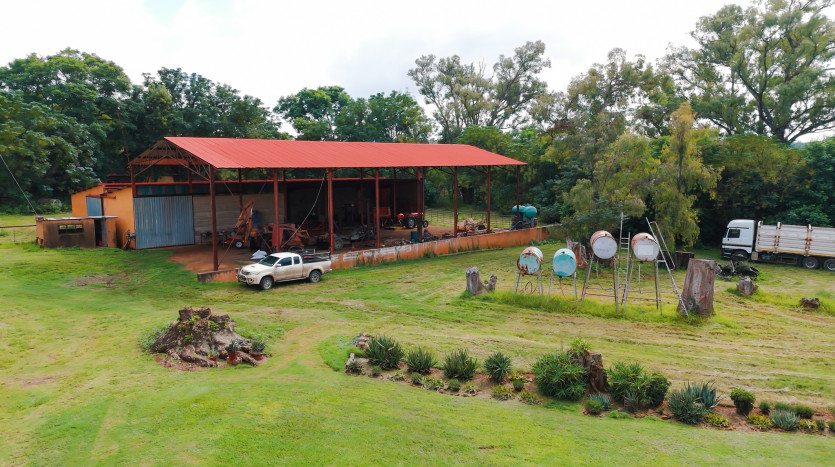Large-Scale Beef Grazing Farms Property Images
