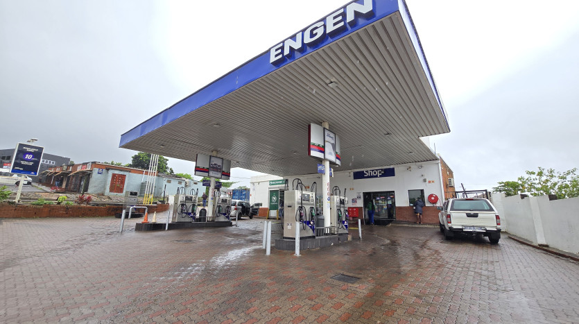 Service Station Within Busy Residential Suburb Property Lead Image