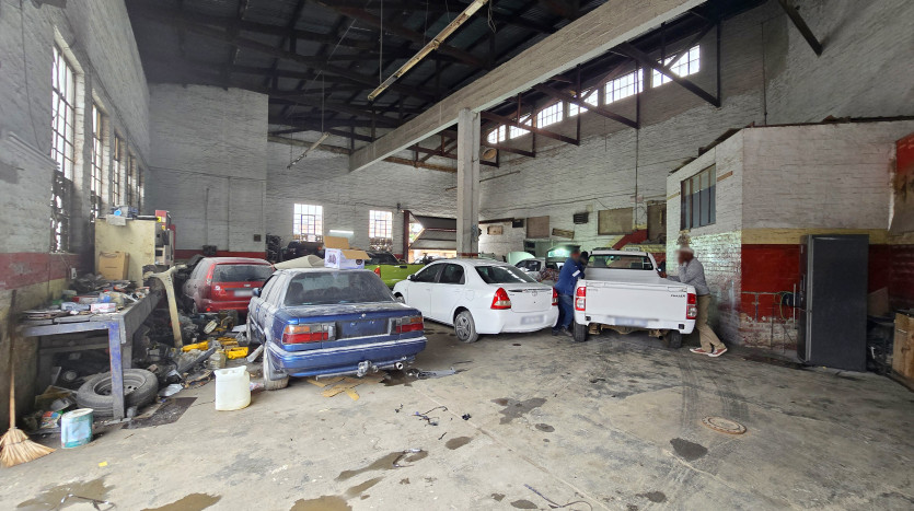 Potential for Owner/Operator Service Station Property Images