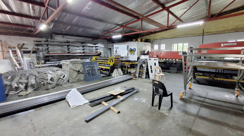 Tenanted Mini Factories In Briardene Property Images