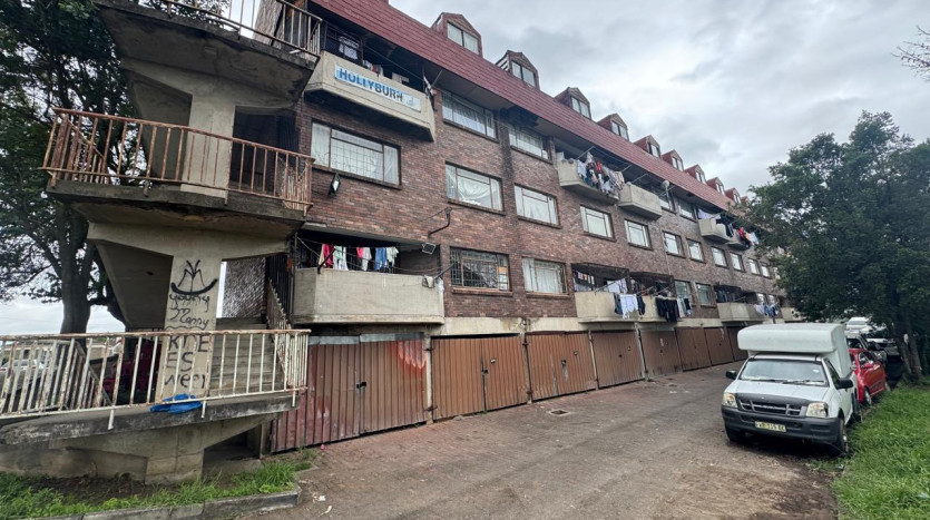2 Accommodation Blocks with 32 Flats, Umtata, Eastern Cape Property Images