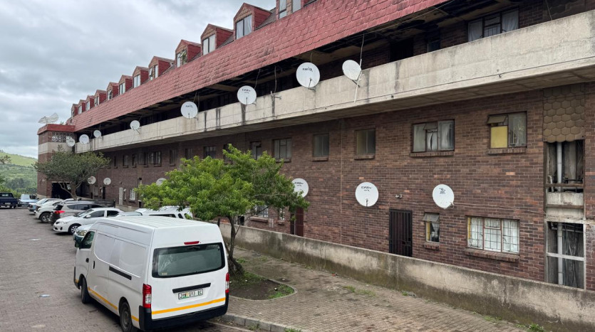 2 Accommodation Blocks with 32 Flats, Umtata, Eastern Cape Property Images