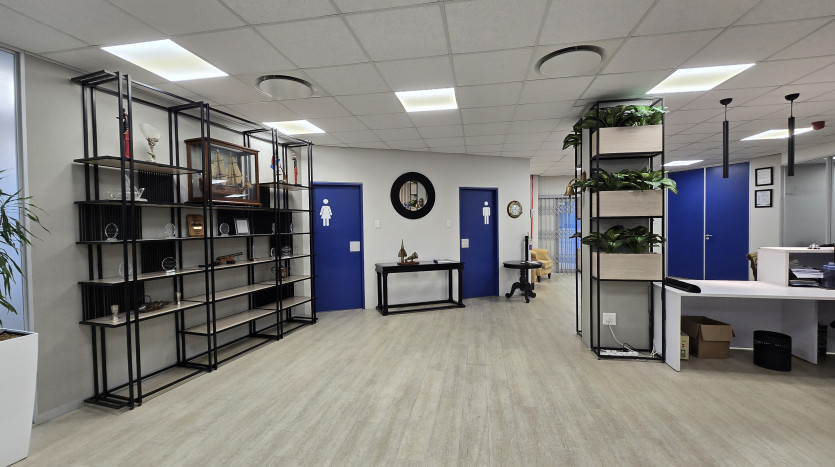Executive Office Space Property Images