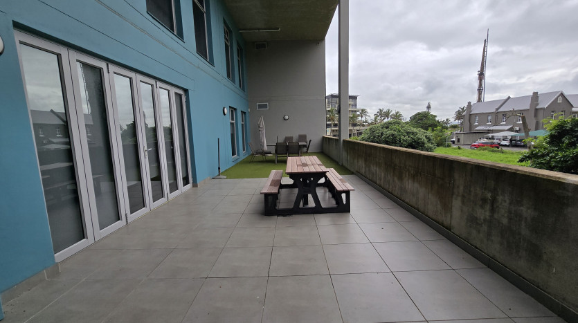 Executive Office Space Property Images