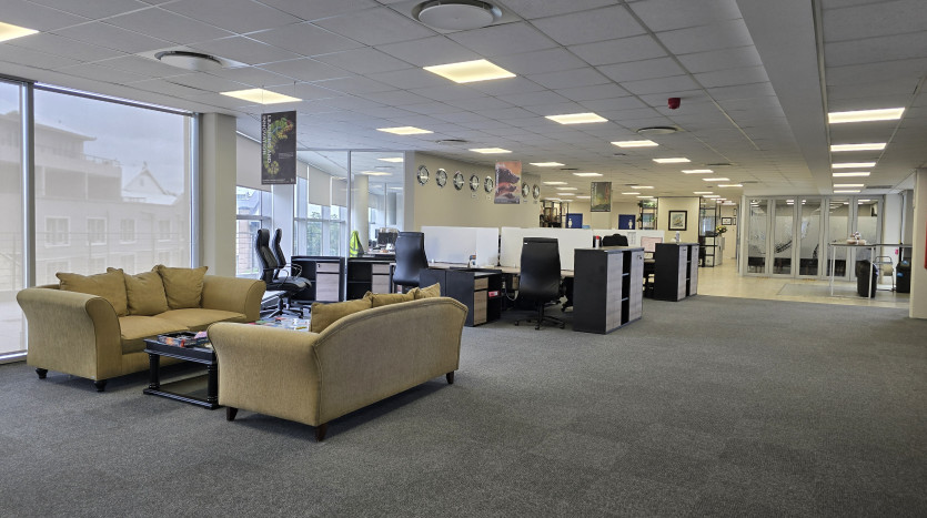 Executive Office Space Property Images