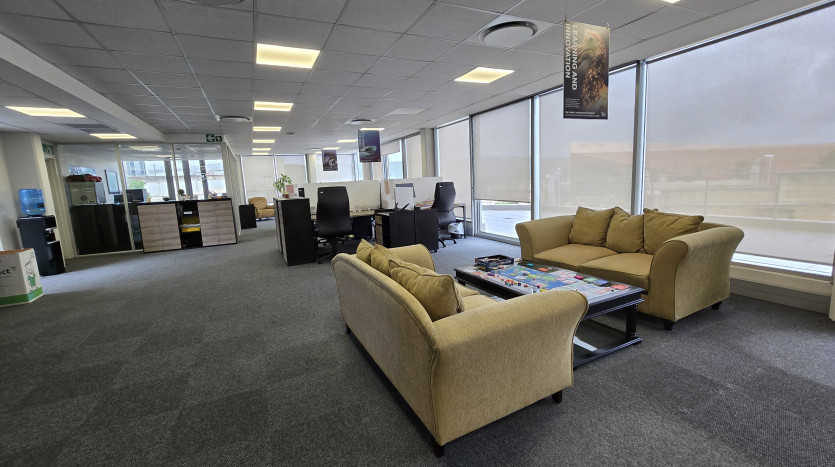 Executive Office Space Property Images