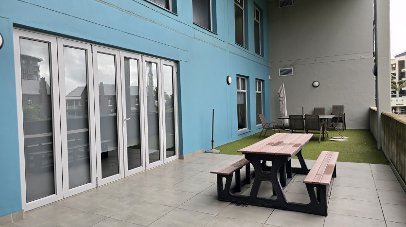 Executive Office Space Property Images