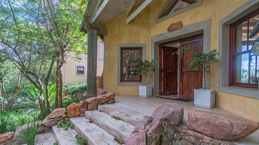 Hilltop Hideaway in Everton Conservancy, Molweni River Property Images