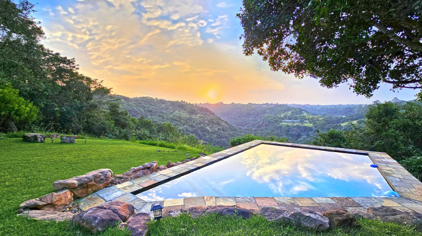 Hilltop Hideaway in Everton Conservancy, Molweni River Property Lead Image