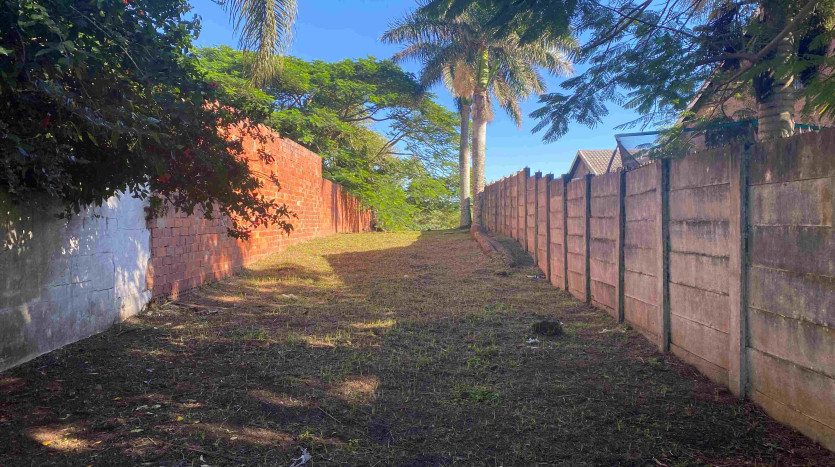 Vacant land in Wesbrook Beach Town Property Images
