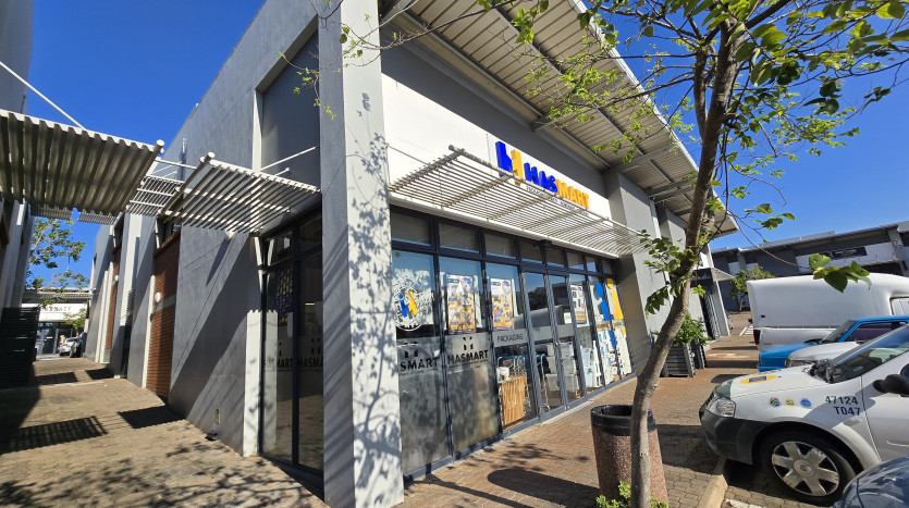 Investment Unit in the Heart of Umhlanga Property Images
