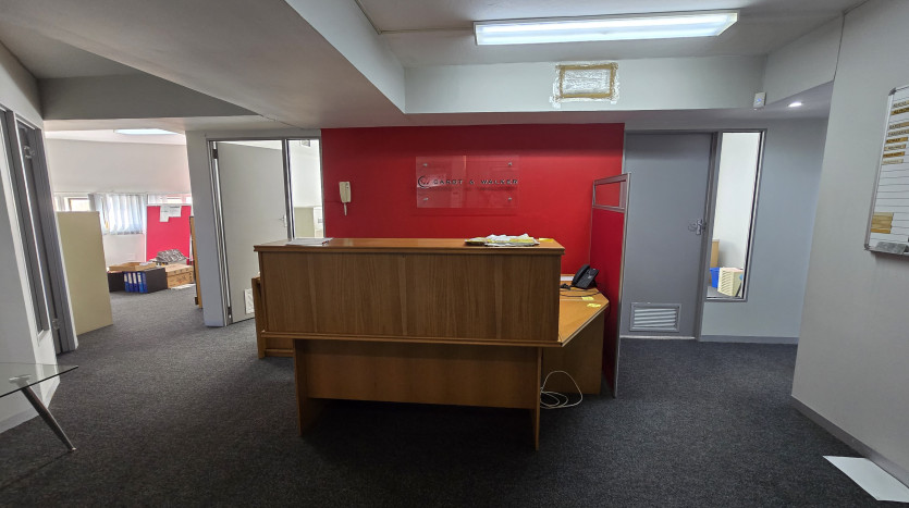 Office Space in Prominent Building Property Images