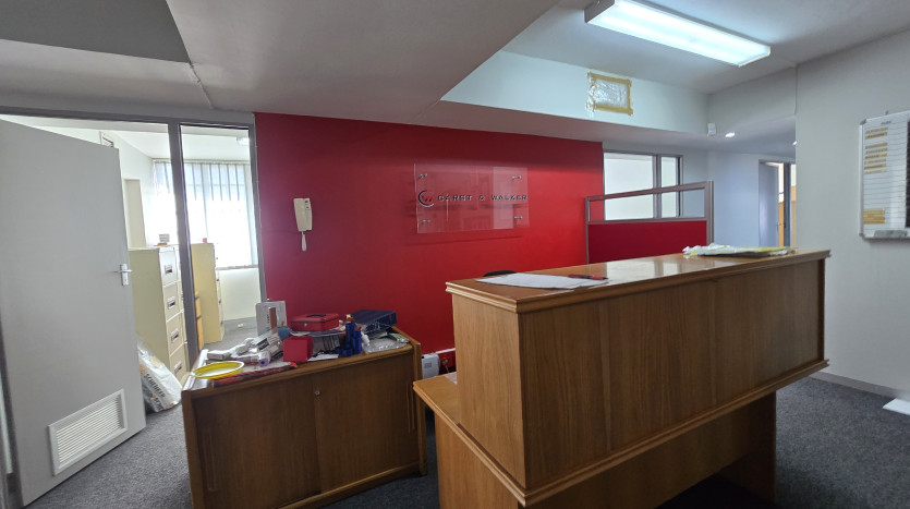 Office Space in Prominent Building Property Images