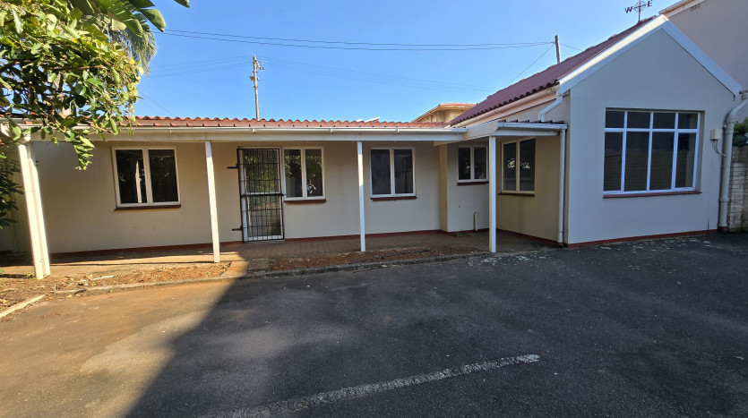 Mixed Use Property on Peter Mokaba Ridge Property Images